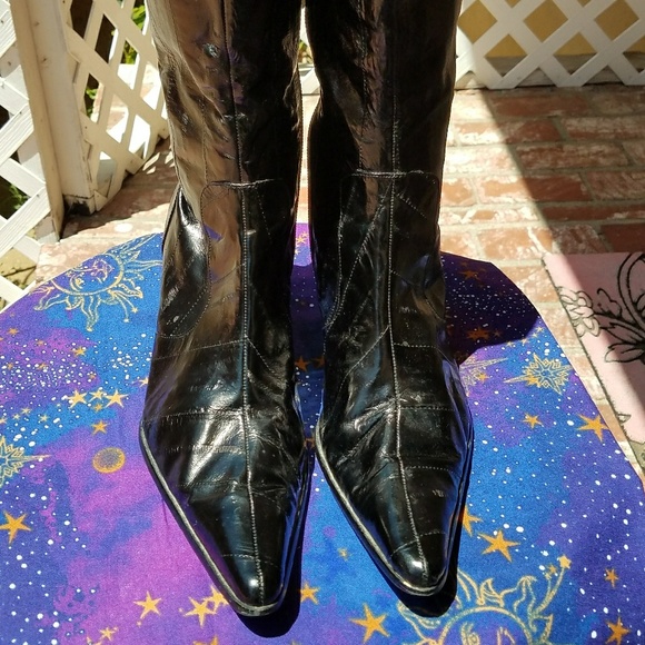 Boots - Picture 1 of 4